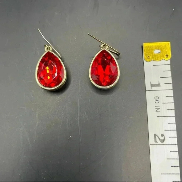 VGT Ruby Gold-tone Rhinestone Crystal Jewelry Set Necklace Earrings Bracelet - Picture 9 of 11